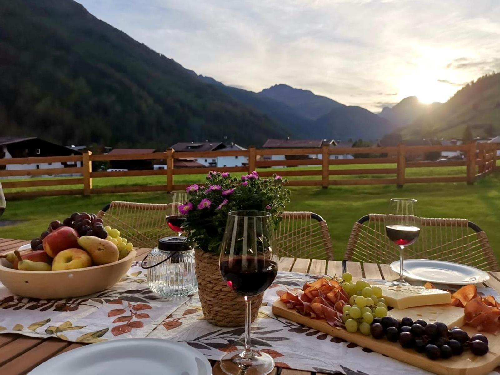 Tyrol Purelife Lodges Sankt Jakob in Defereggen Ngoại thất bức ảnh